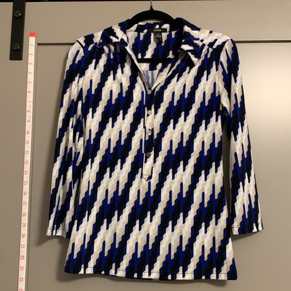 Alfani Blue and Black Patterned Women’s Button down blouse - Size XS EUC - Picture 1 of 4